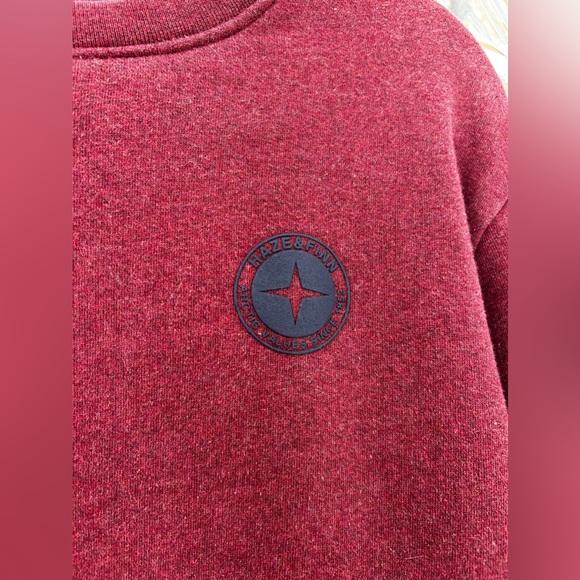 Haze&Finn Sweater designed By ESSENTIEL ANTWERP | Burgundy | Size Medium - Picture 4 of 8